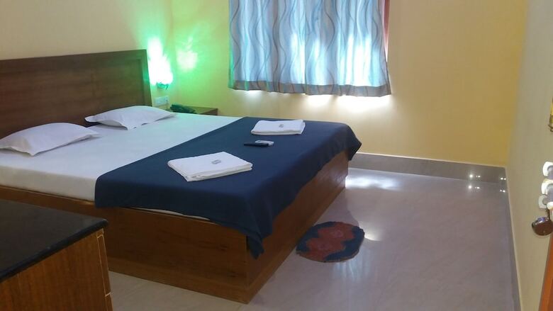 Hotel Tango Beach Resort