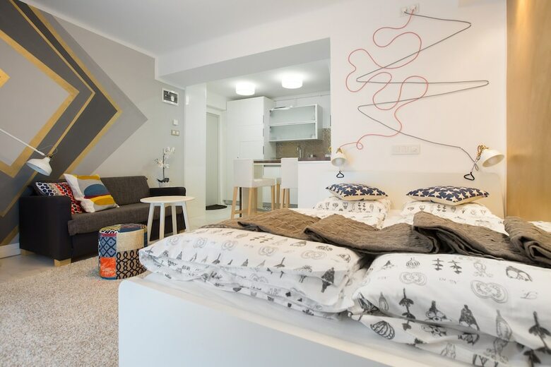 Apartamentos Witty Please & Bardot