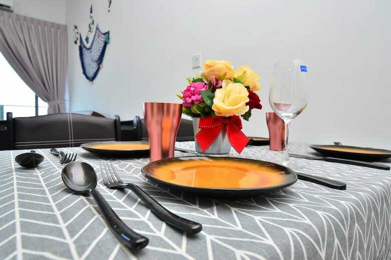 Breezy Silverscape Melaka Family Apt 4-8pax