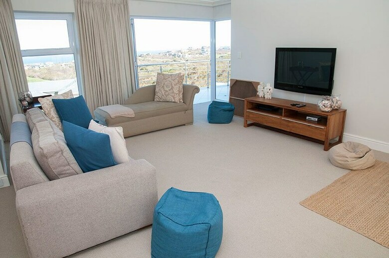 Villa 9 Sheerline