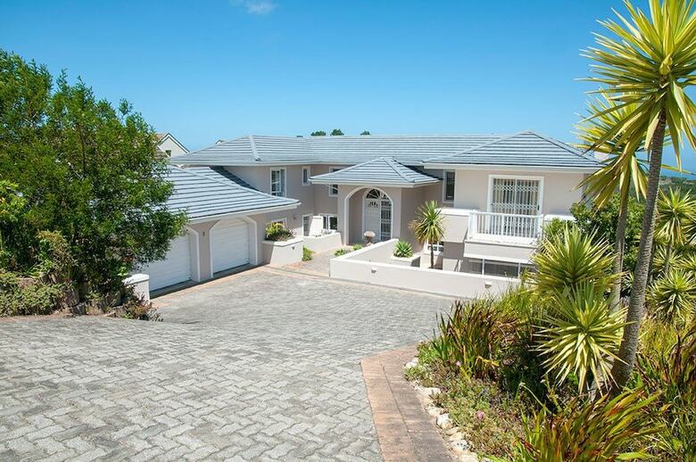 Villa 8 Sheerline