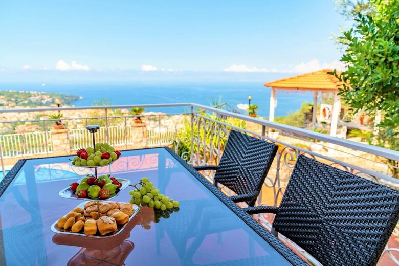 Villa Sara - Stunning Sea View With Private Swimming Pool