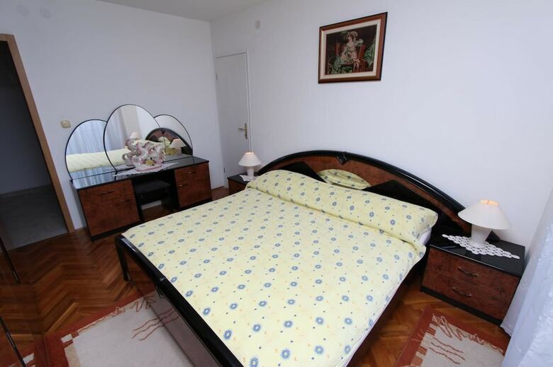 Apartments Dujmovic