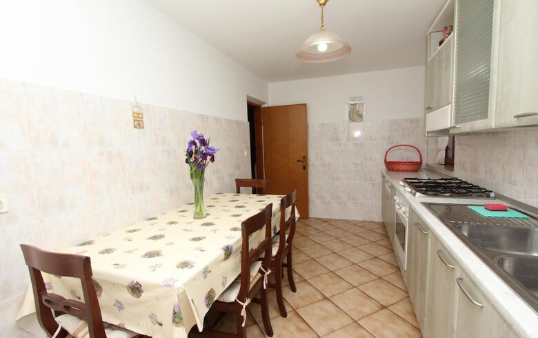 Apartments Cademia