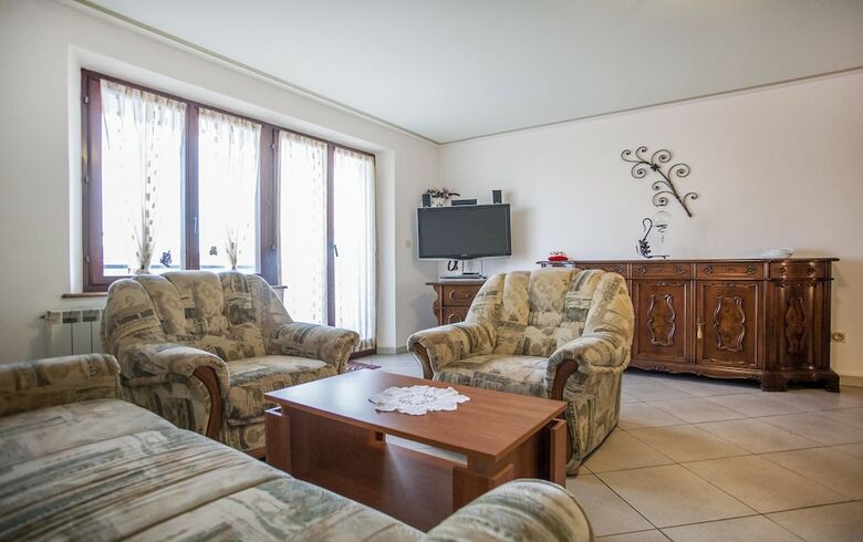 Apartments Cademia
