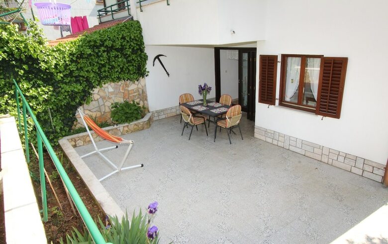 Apartments Cademia