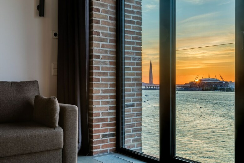 Docklands Apart Hotel