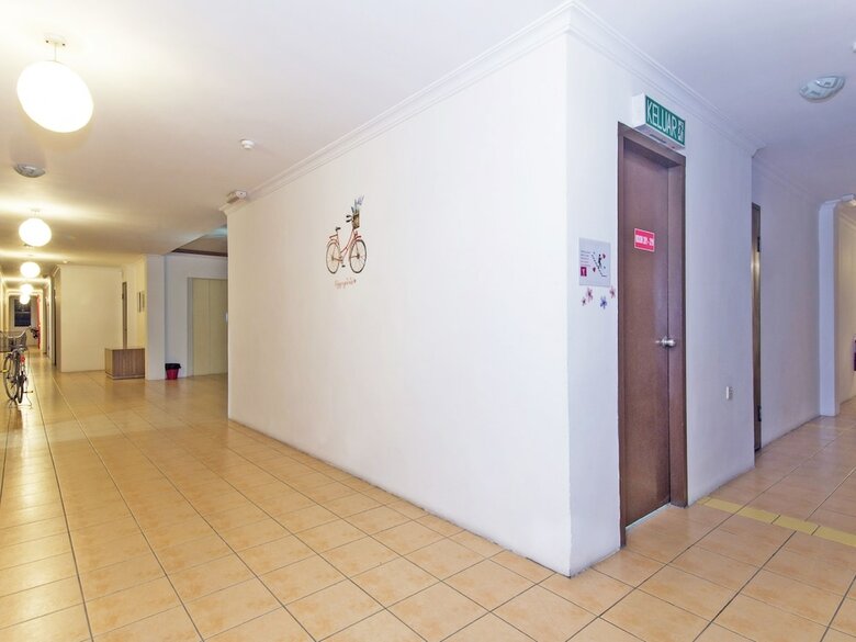 Oyo 564 Y Hotel