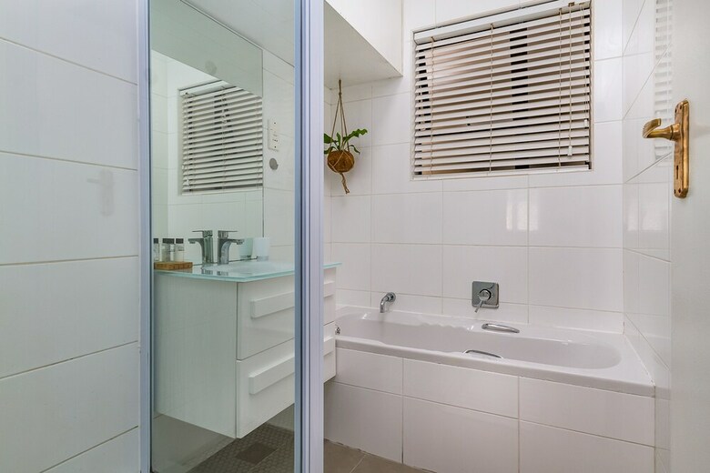 Apartamentos Bay Point 4b