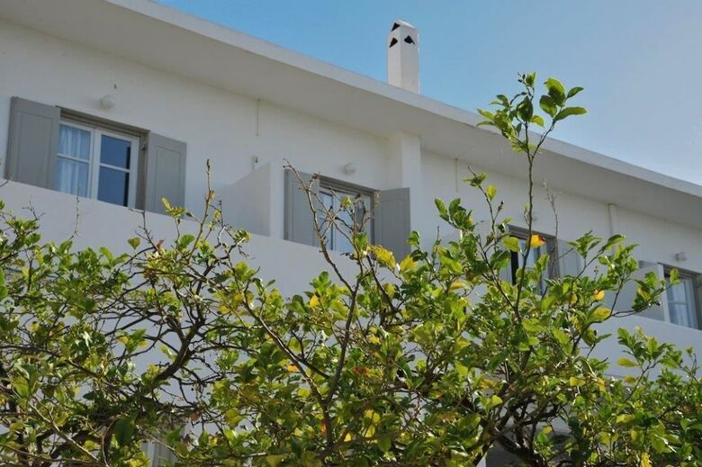 Anezina Hotel
