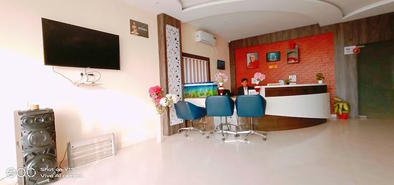 Hotel The Royal Buddha
