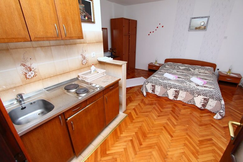 Apartments Goga