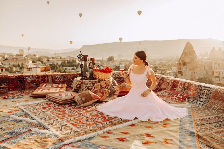 Henna Hotel