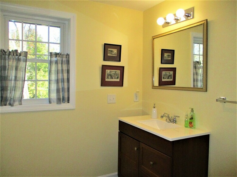 12 Areys - 4 Bedroom House