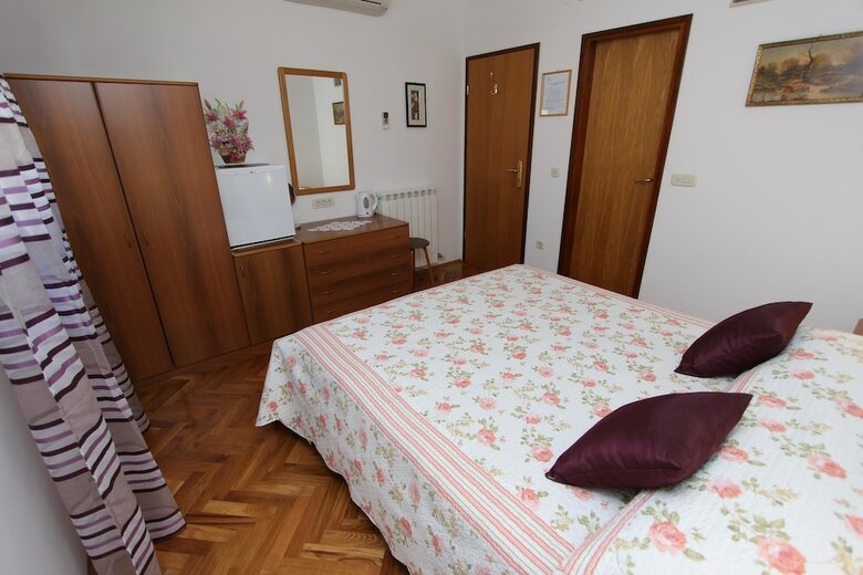 Hotel Guests House Lea