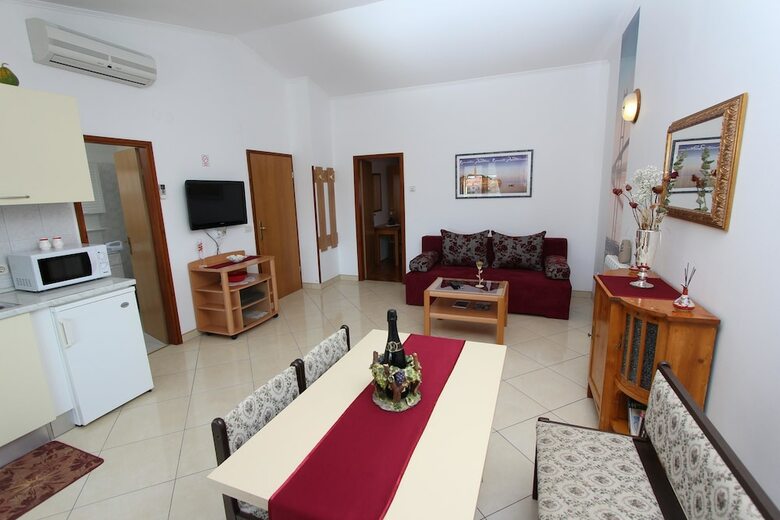 Hotel Guests House Lea