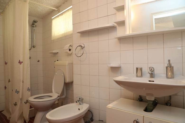 Apartments Knezovic