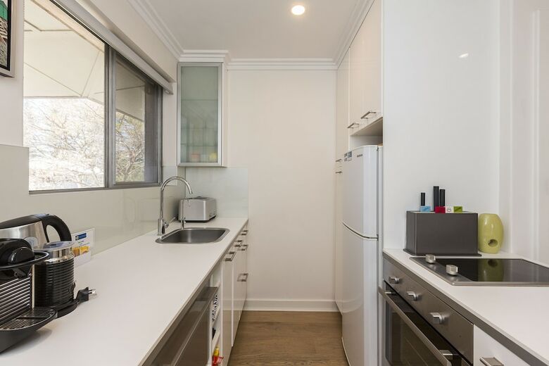 Cottesloe Beach Pines Apartment