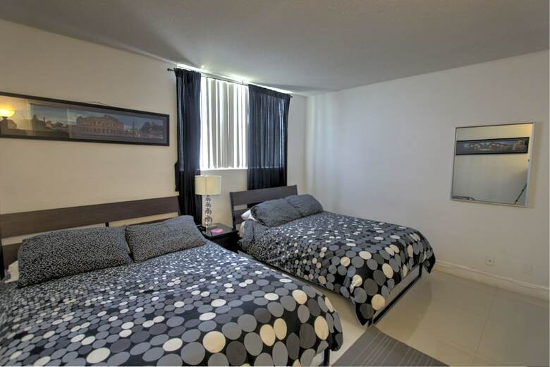 Aparthotel Tides - Private Condo