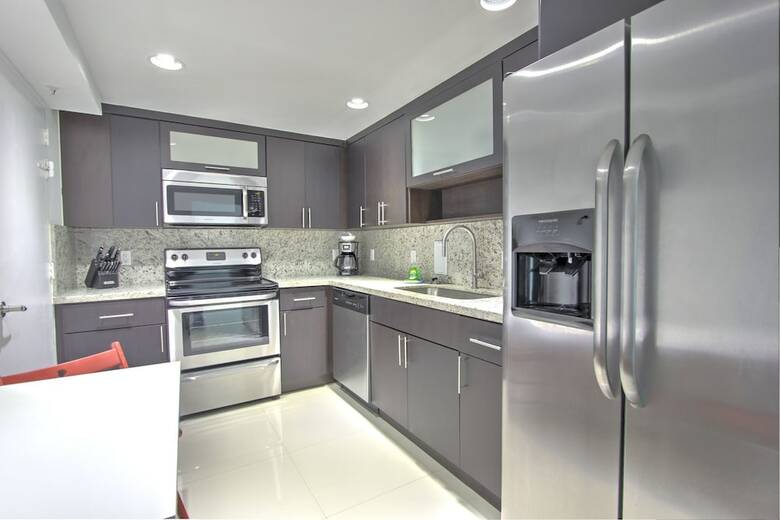 Aparthotel Tides - Private Condo