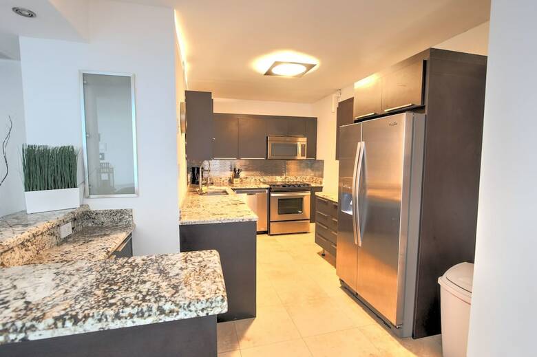 Aparthotel Tides - Private Condo