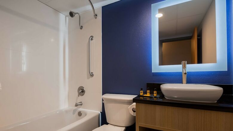 Best Western Plus Columbia River Hotel & Conference Center