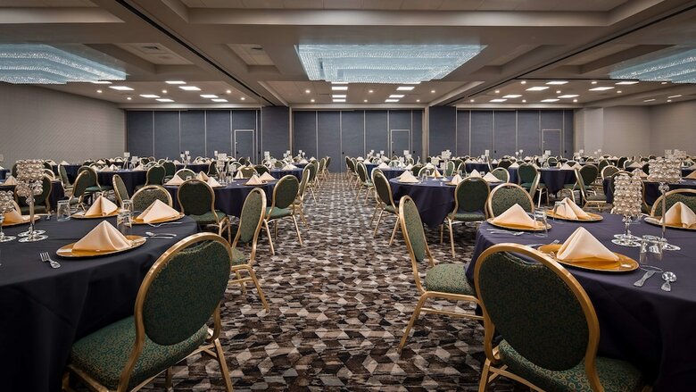 Best Western Plus Columbia River Hotel & Conference Center