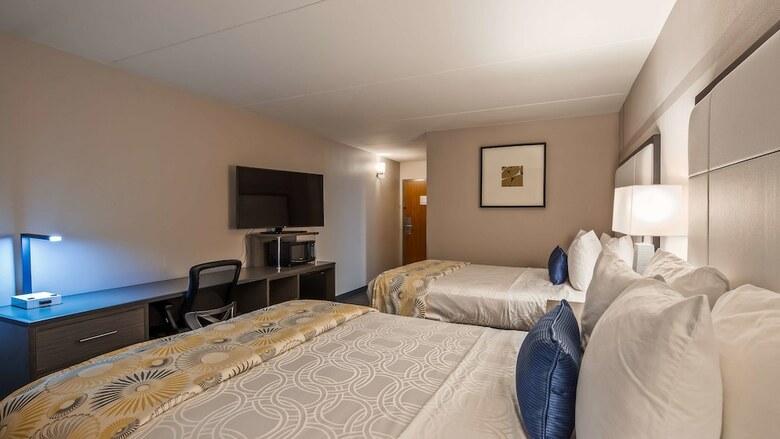 Best Western Plus Columbia River Hotel & Conference Center