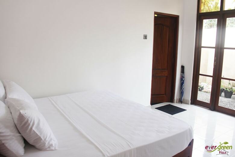 Bed & Breakfast Ever Green Villa