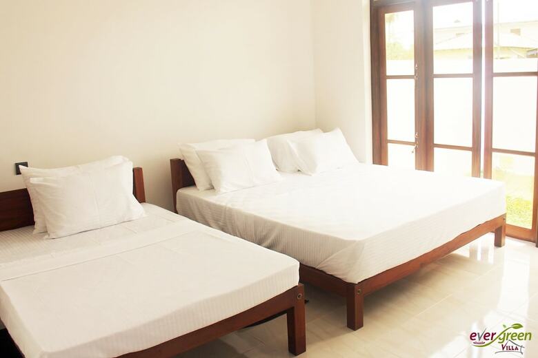 Bed & Breakfast Ever Green Villa