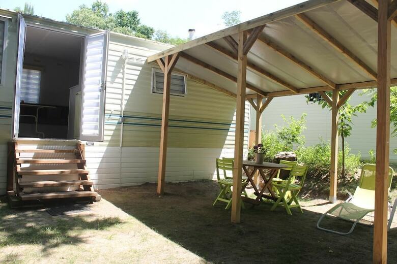 Camping De Montmaurin