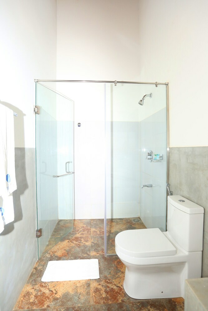 Hotel Villa Peacock Walahanduwa - Galle