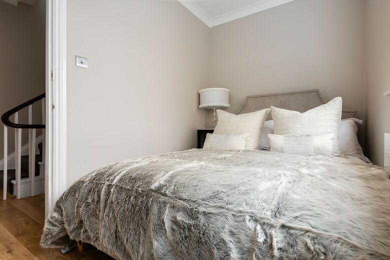 The Luxe Belgravia House By H House