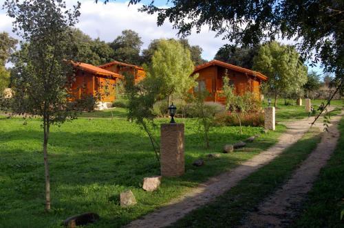 Caba�as Del Cortino