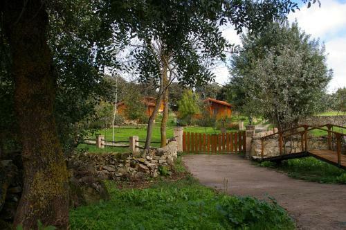 Caba�as Del Cortino