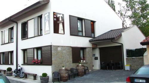 Hostal Casa Tau