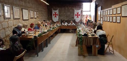 Hostal Castillo De Grisel