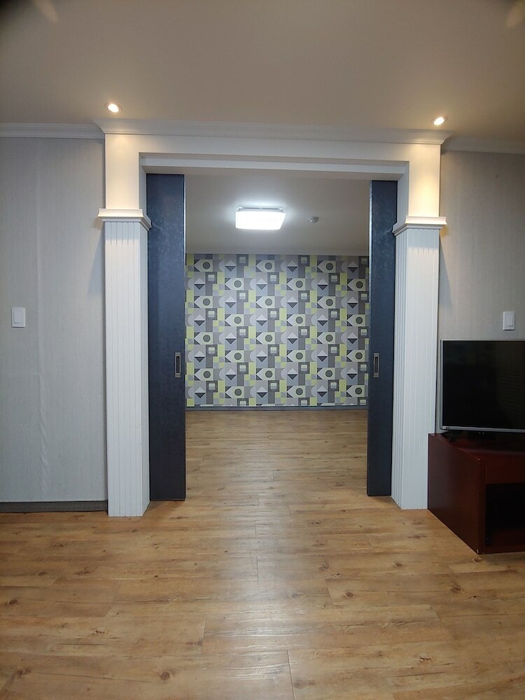 Healingnsajo Resort Chungju Suanbo