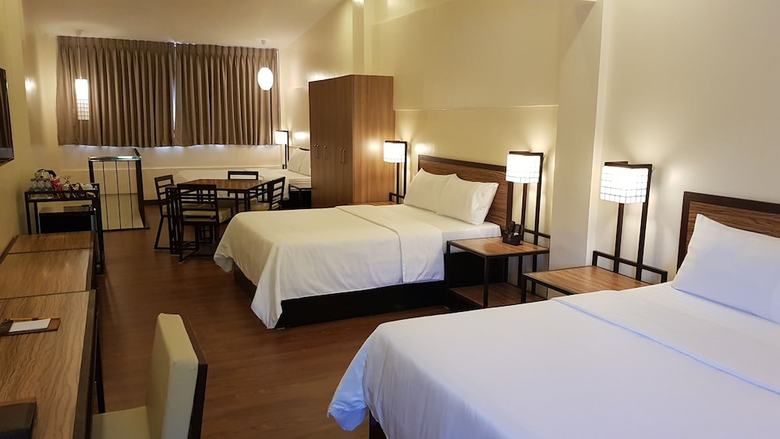 Hotel Fernvale Leisure Club And Resort