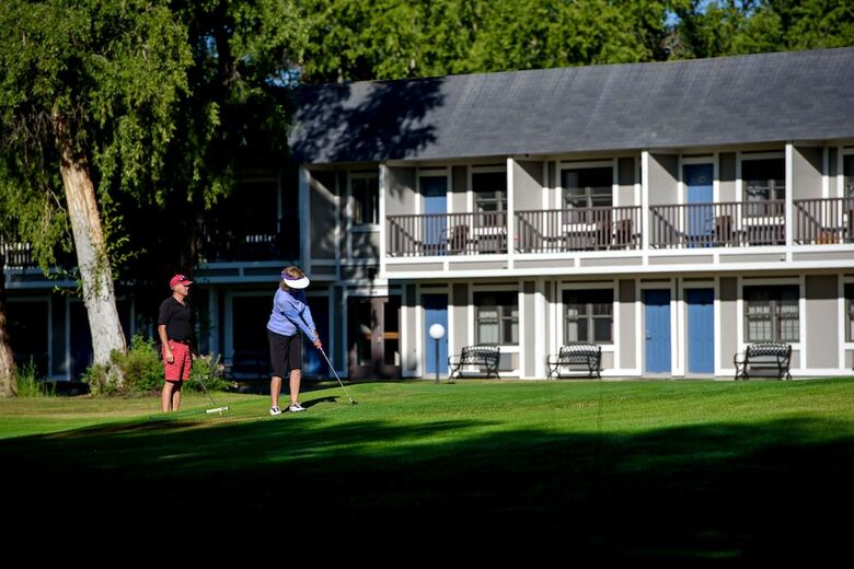 Hotel The Gunnison Inn At Dos Rios Golf Course