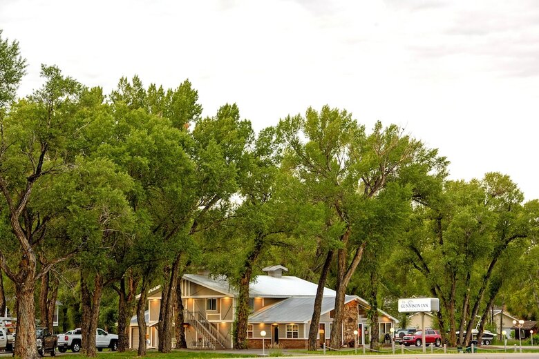 Hotel The Gunnison Inn At Dos Rios Golf Course