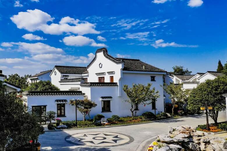 Hotel Maison New Century Nanxun Huzhou