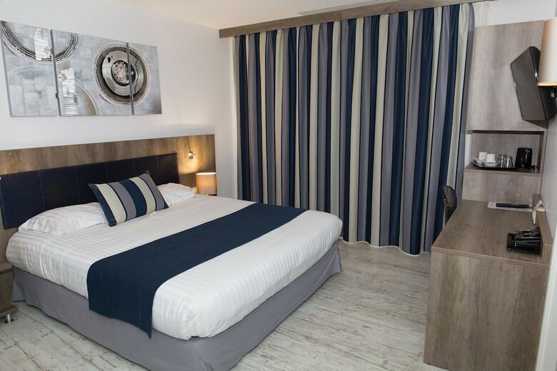 Hotel Restaurant Le Domaine Des Oliviers