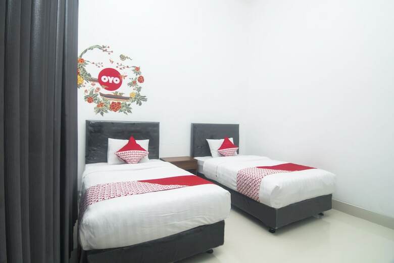 Hostal Oyo 284 Wisma Jip