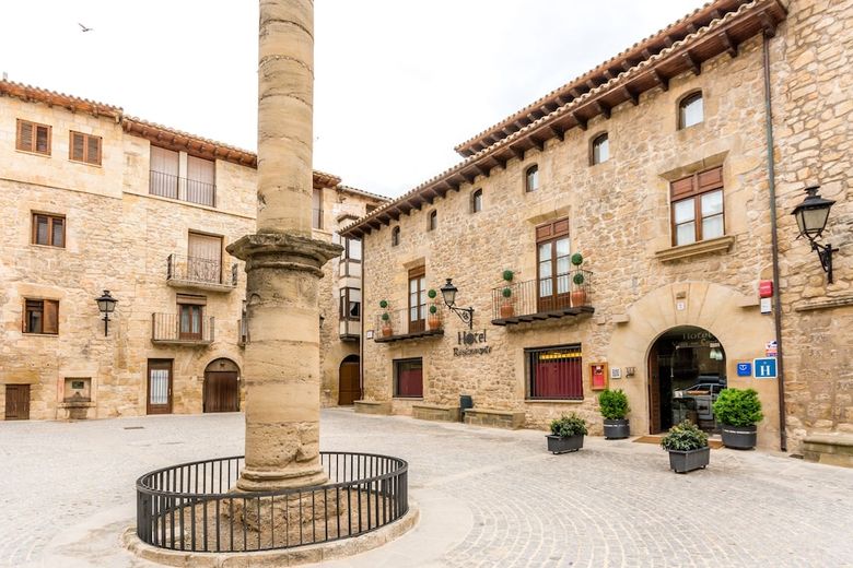 Hotel Villa De Cretas