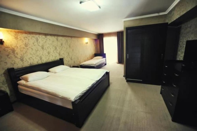 Good Aura Hotel