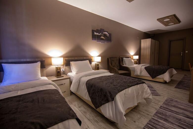 Hotel Staron Otel