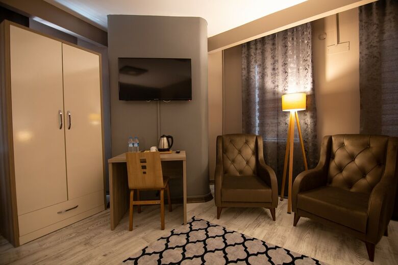 Hotel Staron Otel