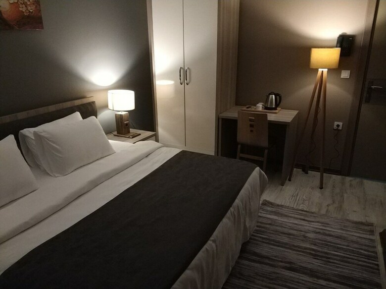 Hotel Staron Otel