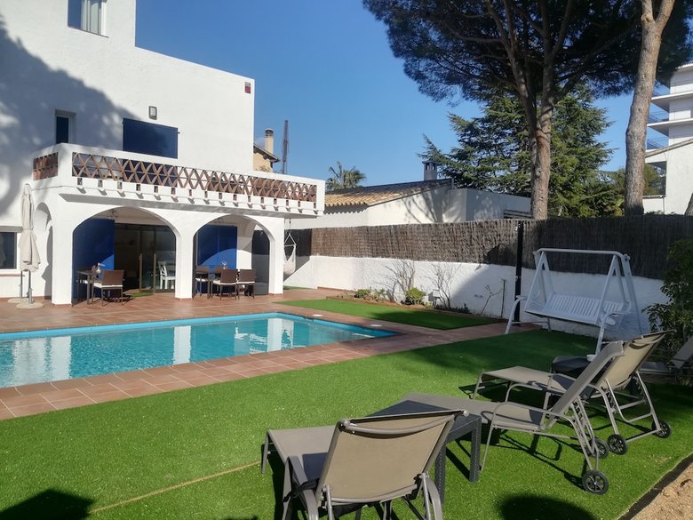 Hotel Art Villa S'agar� - Guest House